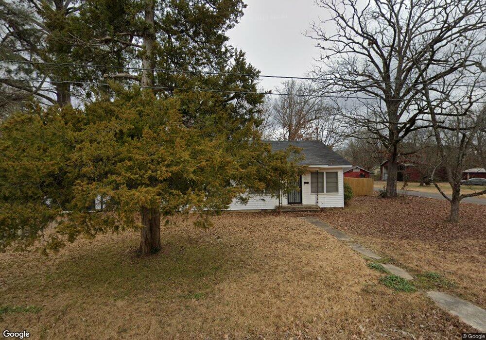 811 E Walnut St, Gurdon, AR 71743 - photo 1