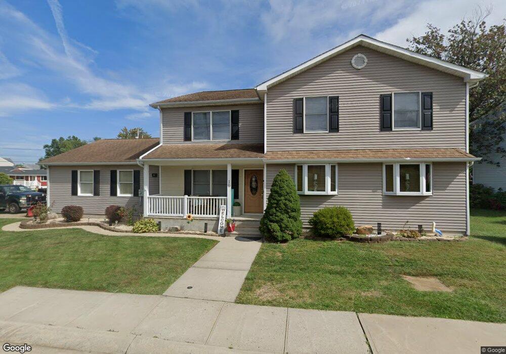 16 Kentucky Ave, North Middletown, NJ 07748 - photo 1