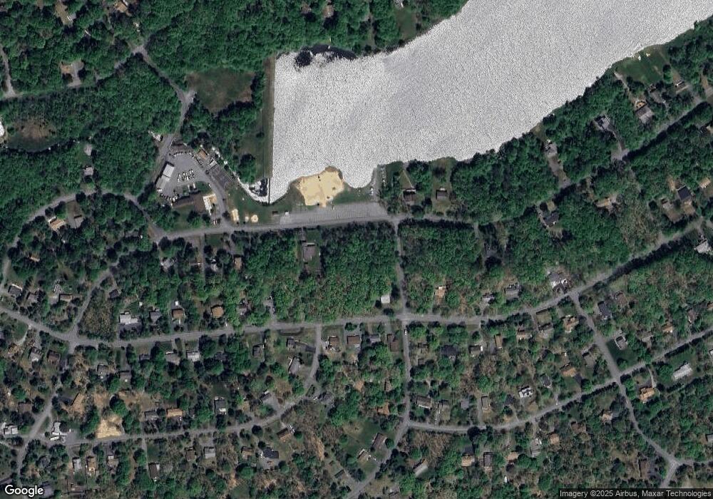 513 Mountain Rd, Indian Mountain Lake, PA 18330 - photo 1