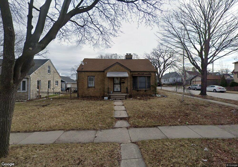 3972 S 5th Place, Milwaukee, WI 53207 - photo 1