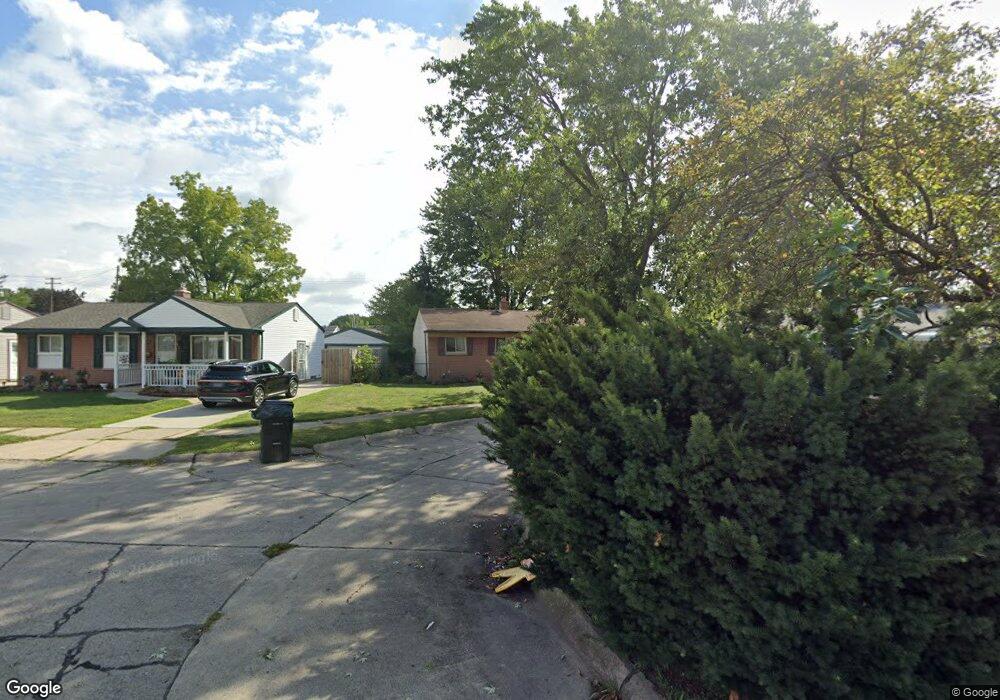 26460 Roberta St, Roseville, MI 48066 - photo 1