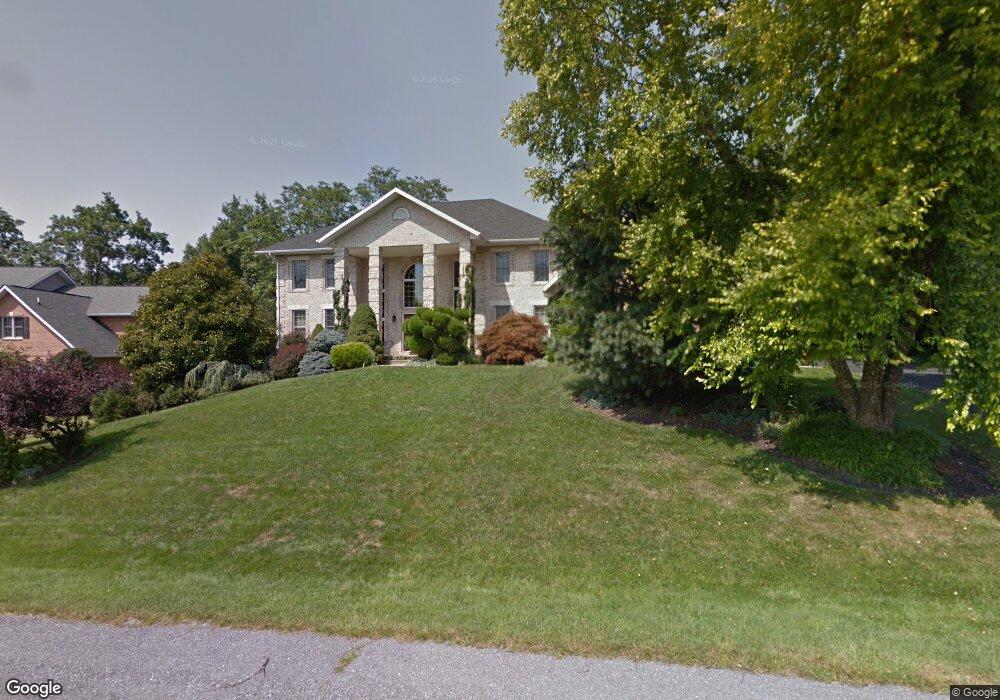 11300 Eastwood Dr, Hagerstown, MD 21742 - photo 1