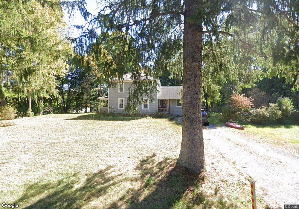 2 Polygraphic Ln, North Bennington, VT 05257 - photo 1