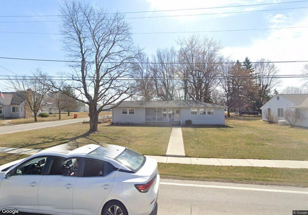 1133 E Sandusky St, Findlay, OH 45840 - photo 1