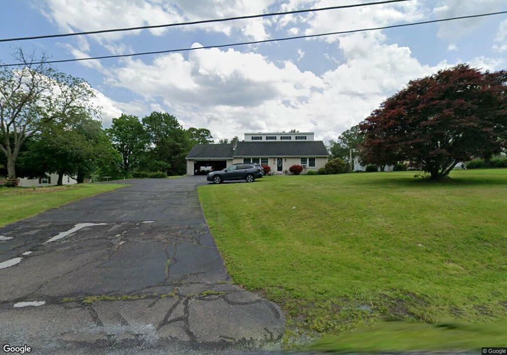 1061 W Market St, Schuylkill Haven, PA 17972 - photo 1