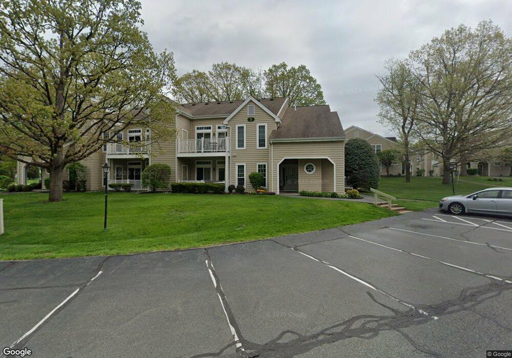 513 Hampton Place Blvd, Troy, NY 12180 - photo 1