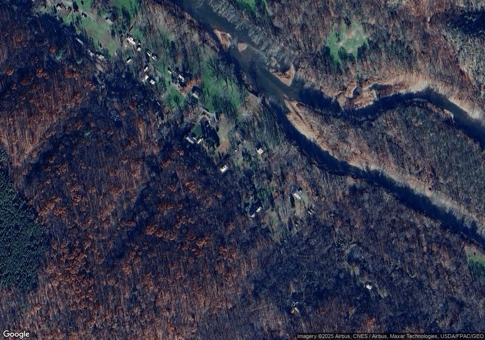 501 Walnut Ln, Green Spring, WV 26722 - photo 1