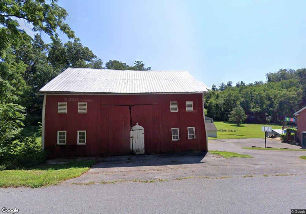 7842 Hokes Rd, Glen Rock, PA 17327 - photo 1