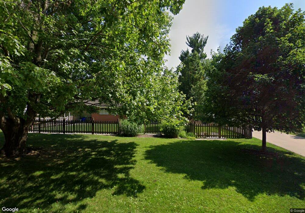 3427 Bever Ave SE, Cedar Rapids, IA 52403 - photo 1