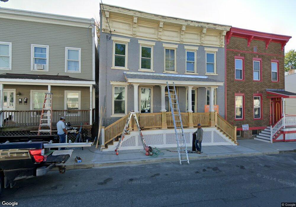 539 State St unit 1, Hudson, NY 12534 - photo 1