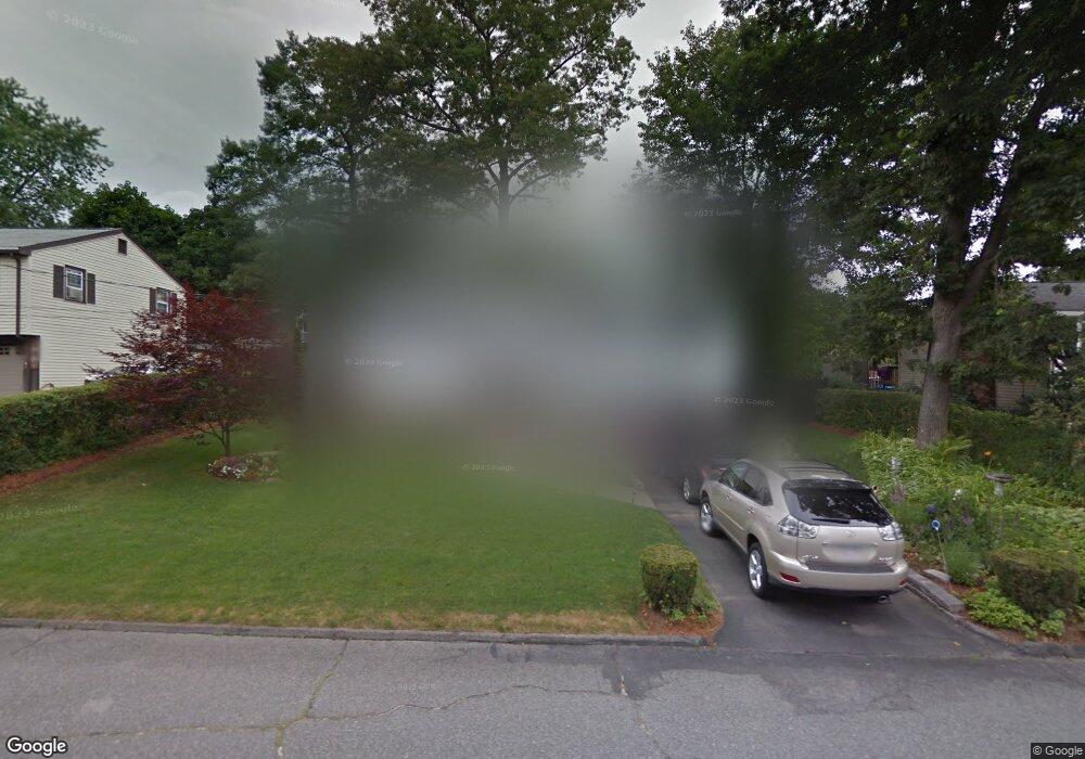 17 Saunders Dr, Shrewsbury, MA 01545 - photo 1