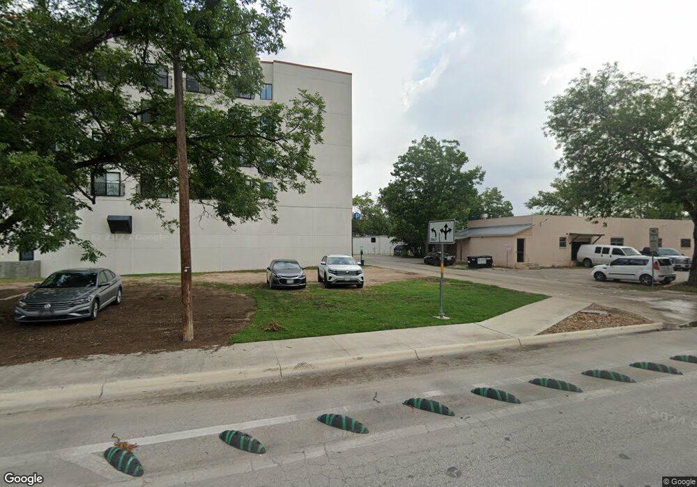 103 E Grove St, San Marcos, TX 78666 - photo 1