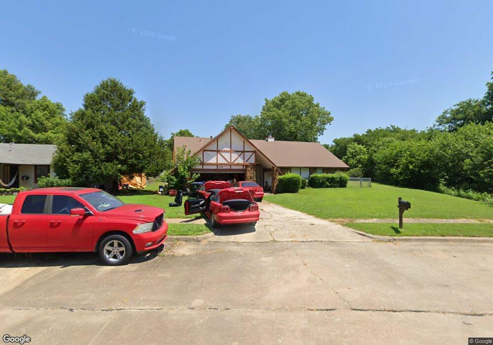 2728 E Louisville St, Broken Arrow, OK 74014 - photo 1