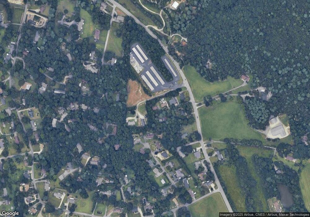 8 Lexington Ln, Hendersonville, NC 28792 - photo 1