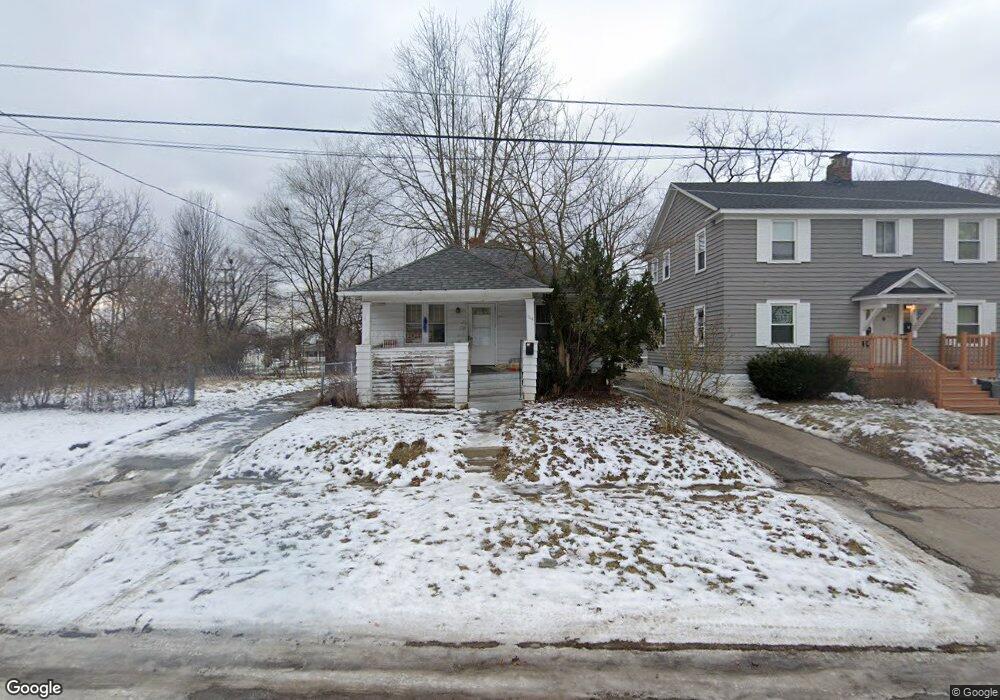1114 Christopher St, Flint, MI 48503 - photo 1