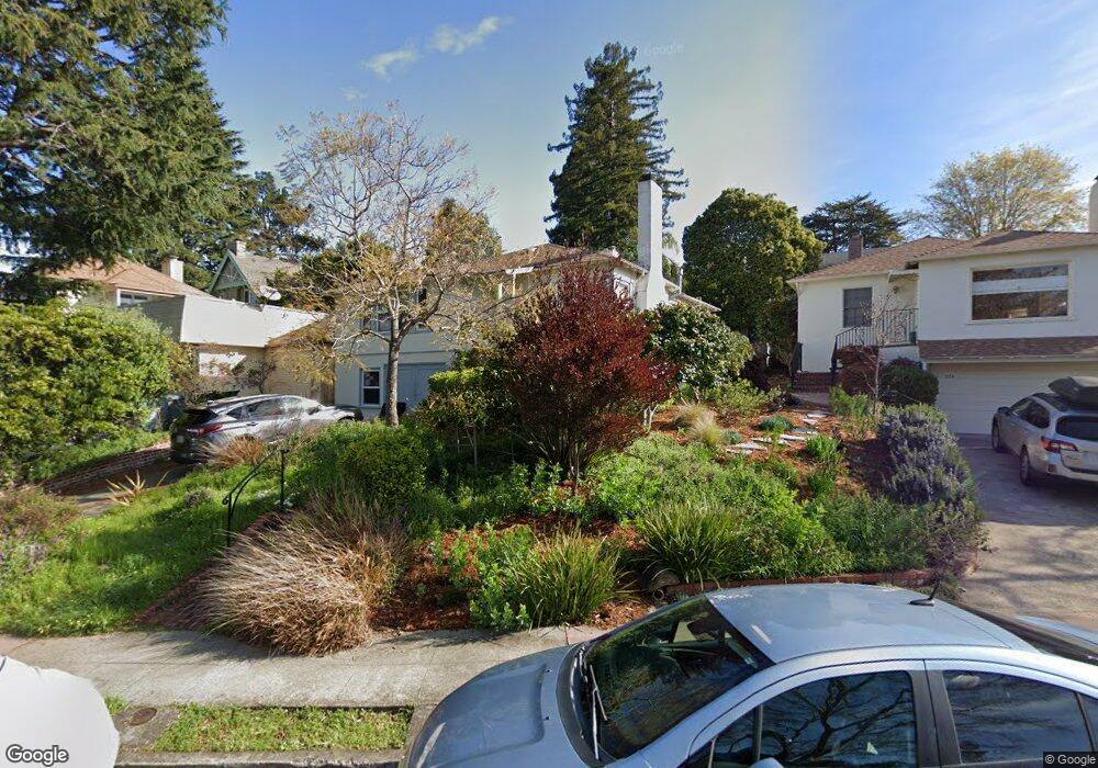 1111 Walnut St, Berkeley, CA 94707 - photo 1