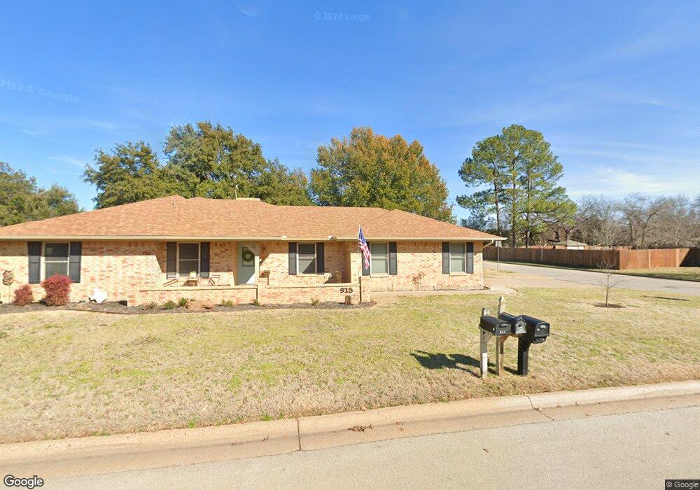 937 Meadowlark Ln, Granbury, TX 76048 - photo 1