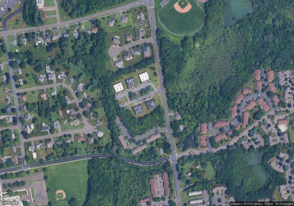 1437 Willard Ave unit 706, Newington, CT 06111 - photo 1