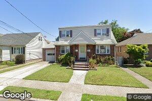 31 Garretson Ave, Totowa, NJ 07512