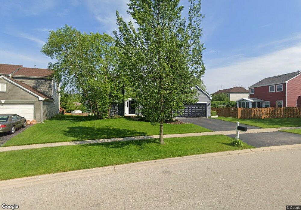 628 Joseph St, Lake In the Hills, IL 60156 - photo 1