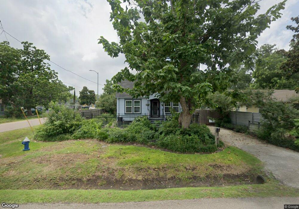 4305 Oxford St, Houston, TX 77022 - photo 1