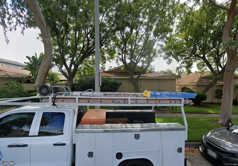 868 N Palm Ave unit C, Upland, CA 91786 - photo 1