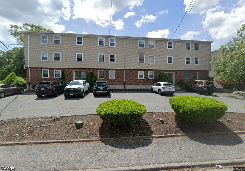 25R Rockland St unit 10  1, West Roxbury, MA 02132 - photo 1