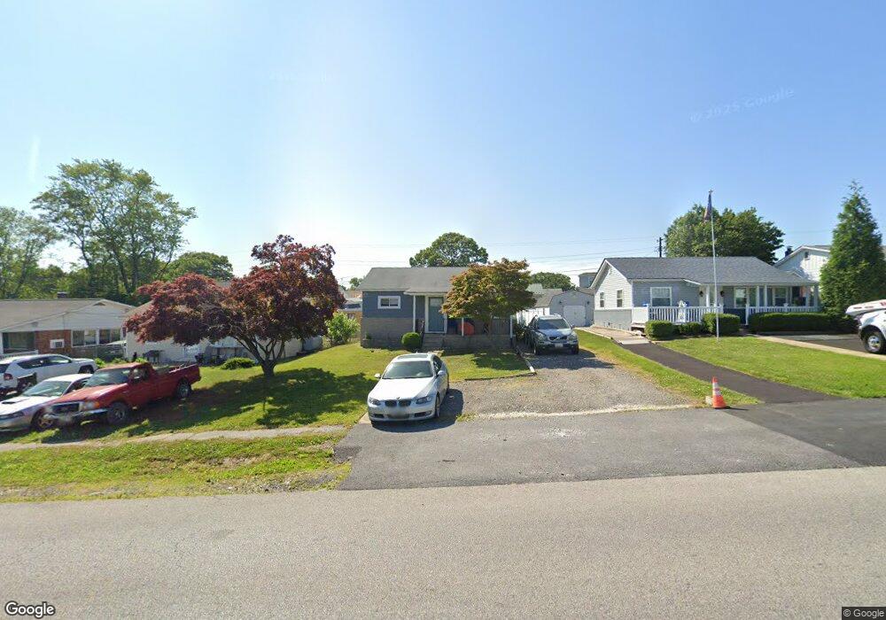 32 Compass Rd, Middle River, MD 21220 - photo 1