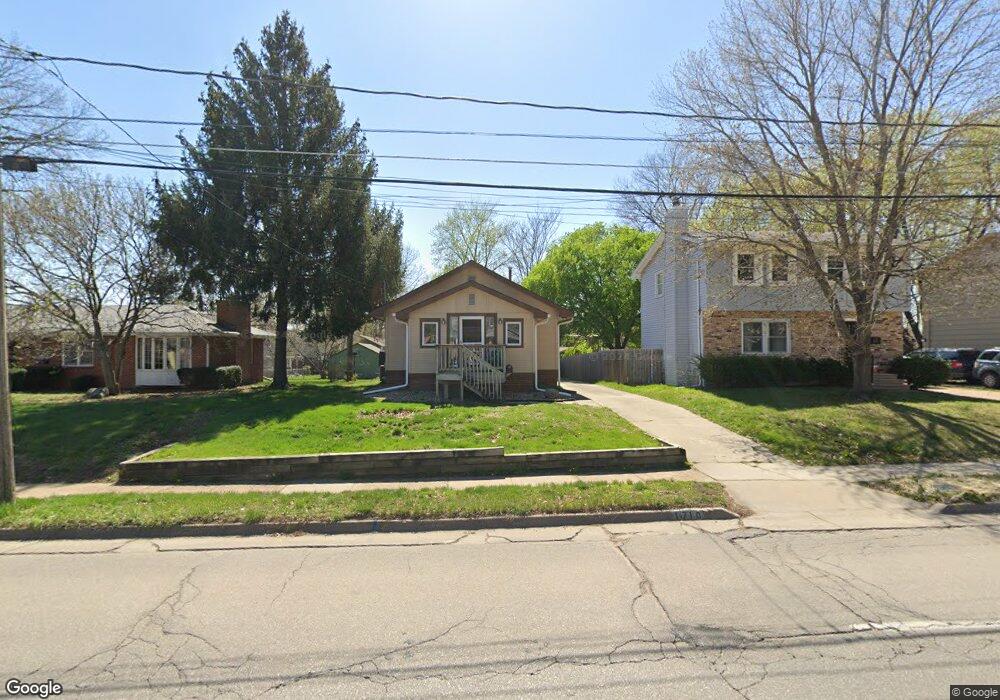 1710 Beaver Ave, Des Moines, IA 50310 - photo 1