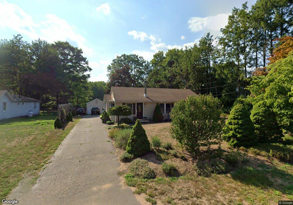 262 Scantic Rd, East Windsor, CT 06088 - photo 1