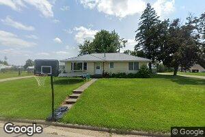 207 W Van Buren St, Andrew, IA 52030