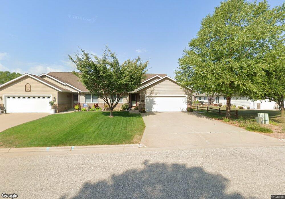 152 Waterford Cir, Winona, MN 55987 - photo 1