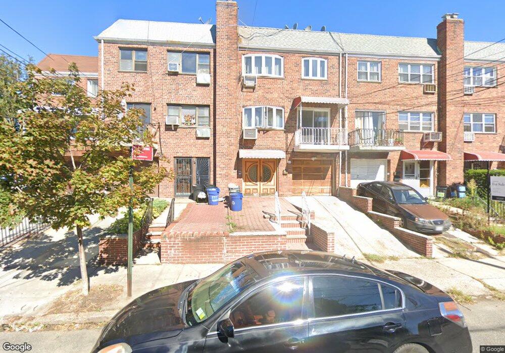 70-05 57th Dr, Maspeth, NY 11378 - photo 1