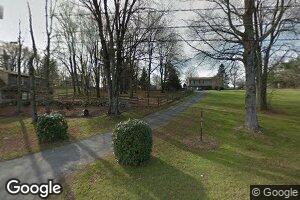 25 Maple St, Litchfield, CT 06759