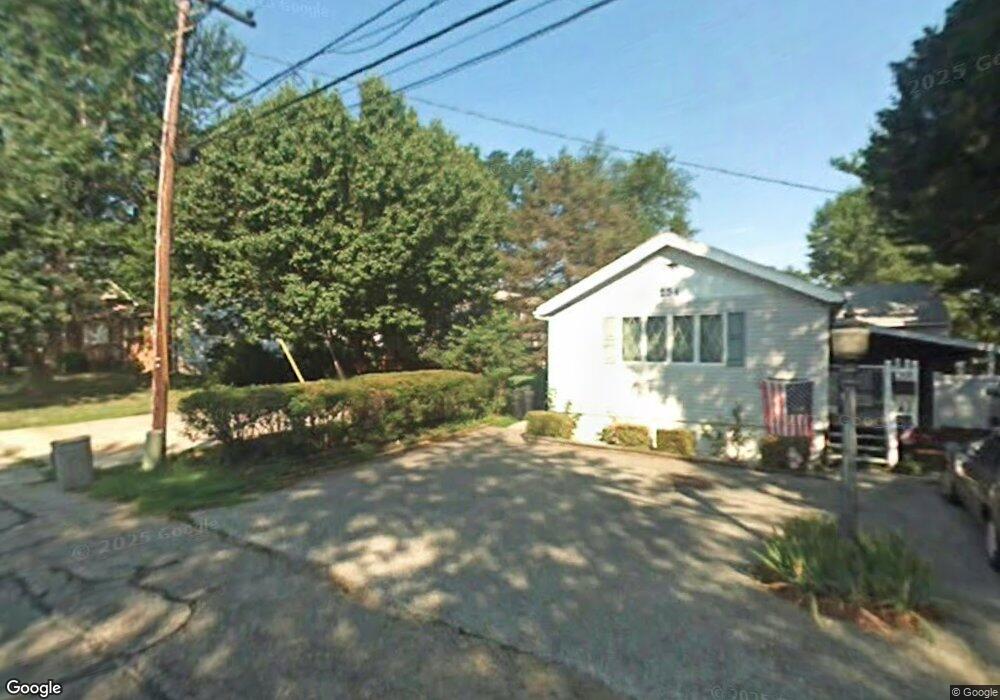 232 Glen Rd, Pasadena, MD 21122 - photo 1