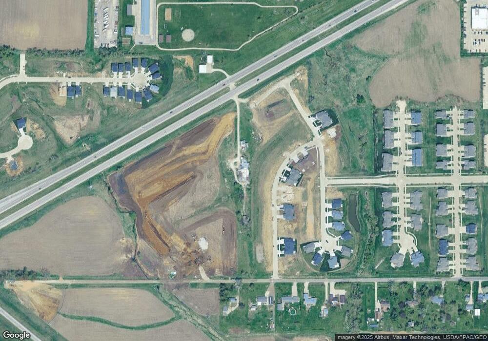 5051 Williams Blvd SW unit 1, Cedar Rapids, IA 52404 - photo 1