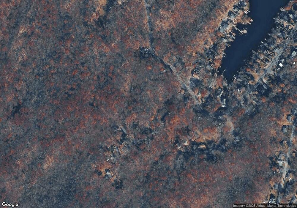 402 Maxim Dr, Andover, NJ 07821 - photo 1