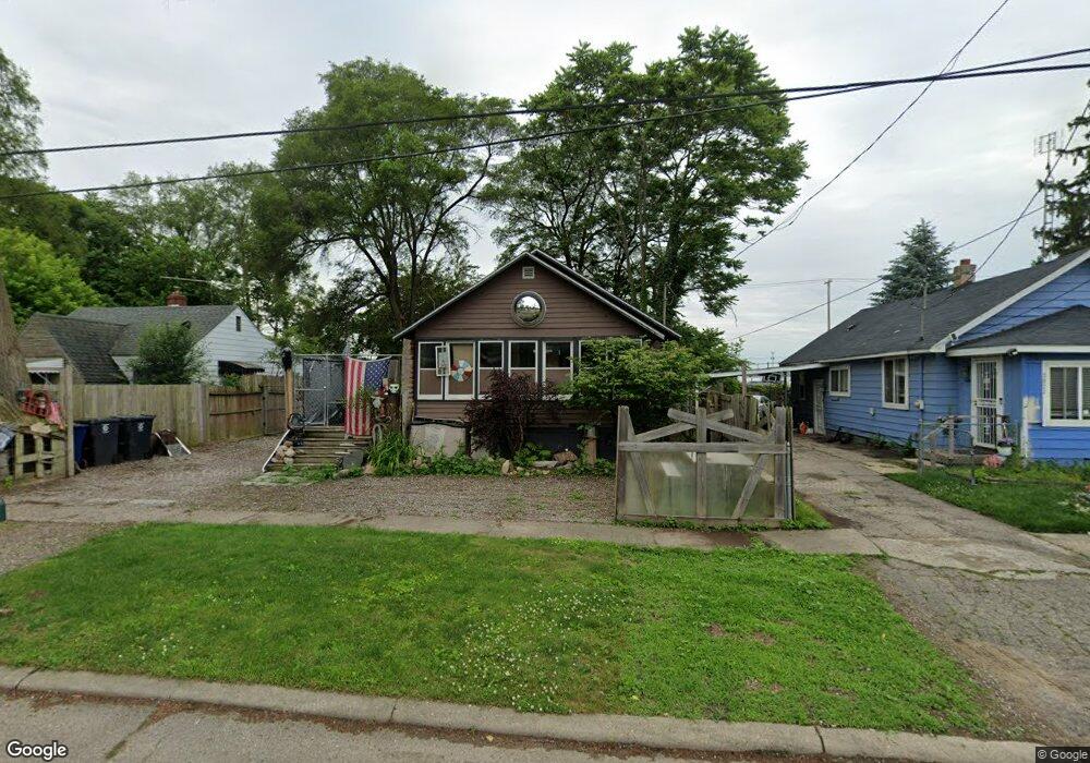 3917 Douglas Ave, Flint, MI 48506 - photo 1