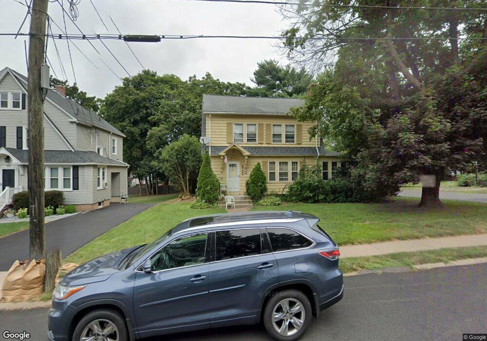 209 Henry St, Manchester, CT 06042 - photo 1