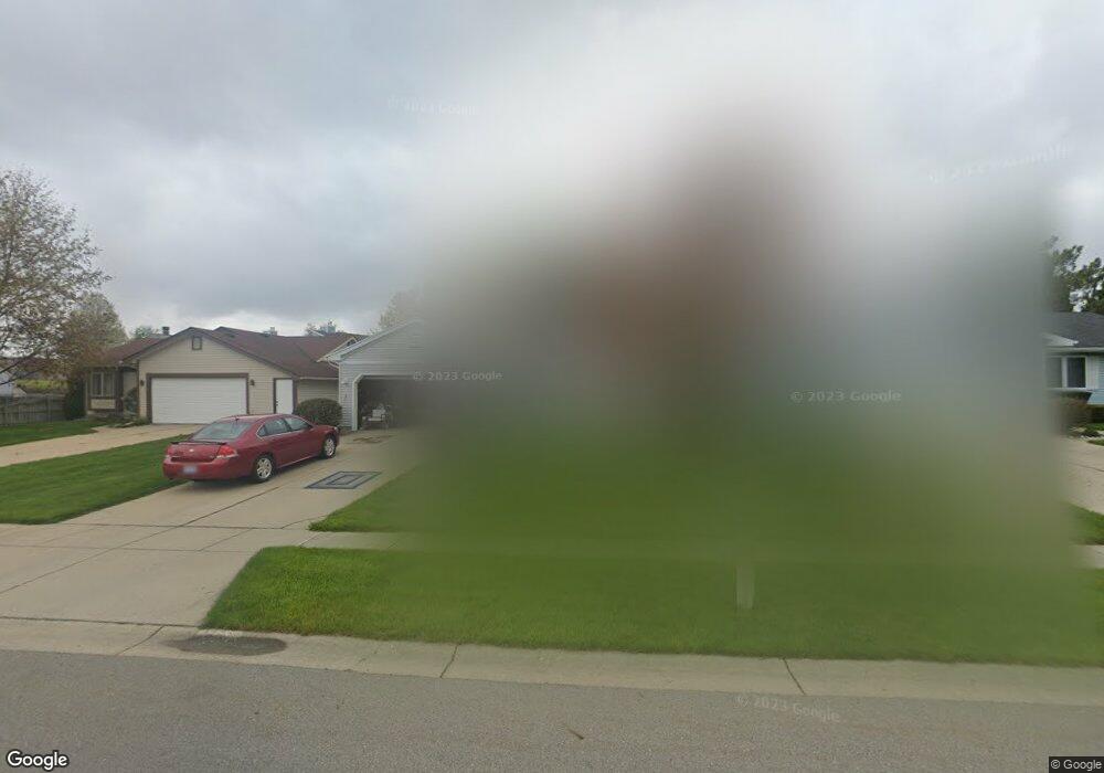 4752 Omar Dr, Lansing, MI 48917 - photo 1