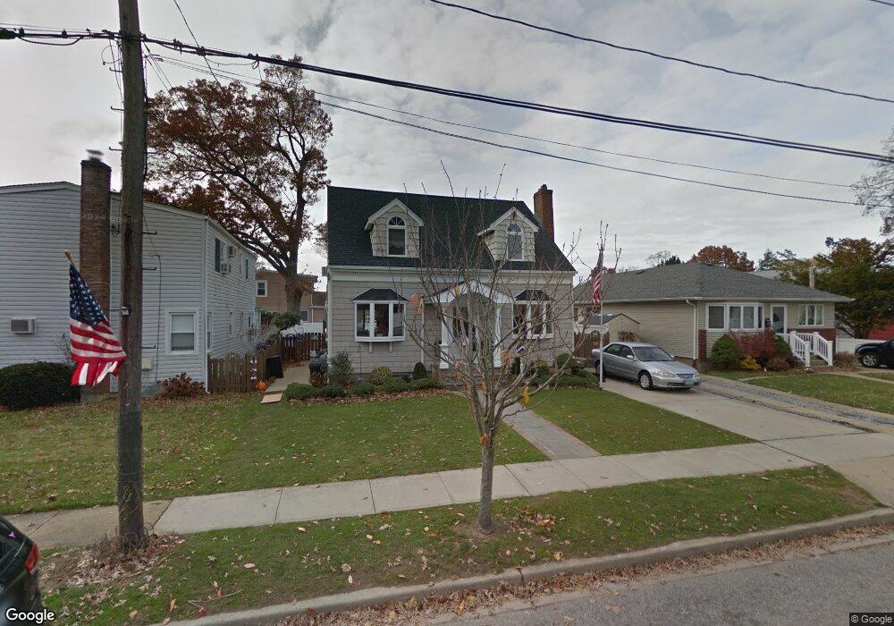 2904 Clarendon Rd, Oceanside, NY 11572 - photo 1