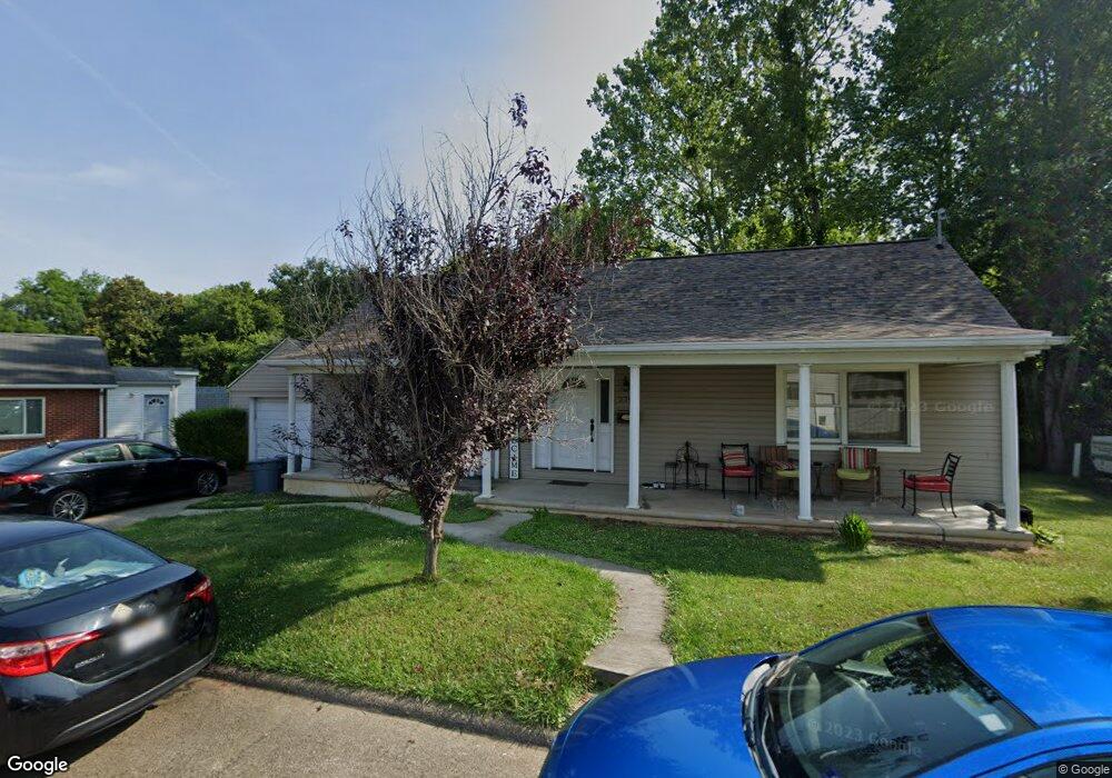 2706 Edwards Cir, Dunbar, WV 25064 - photo 1