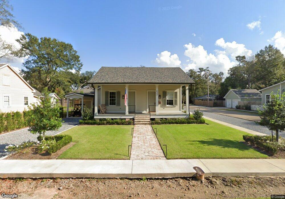 422 S New Hampshire St, Covington, LA 70433 - photo 1