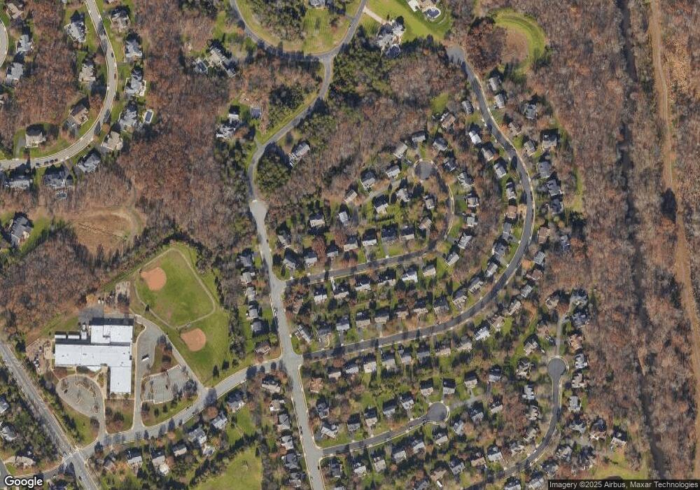 15482 Waters Creek Dr, Centreville, VA 20120 - photo 1