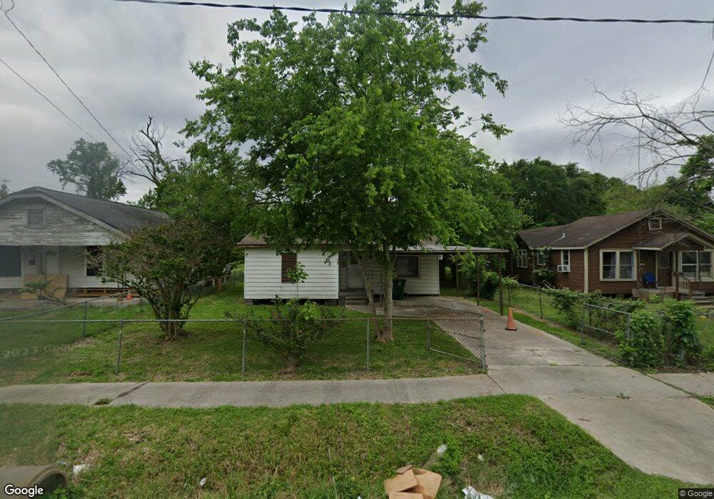 783 Dillard St, Houston, TX 77091 - photo 1