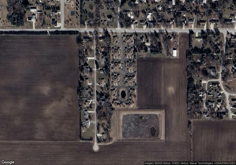 1706C Carriage Home Dr, Austin, MN 55912 - photo 1