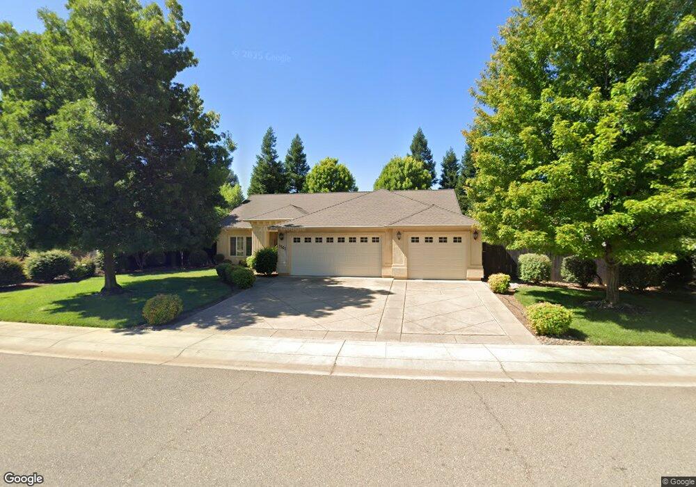 7562 Robles Dr, Redding, CA 96002 - photo 1