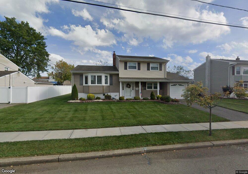 22 Wellington Ave, Port Reading, NJ 07064 - photo 1