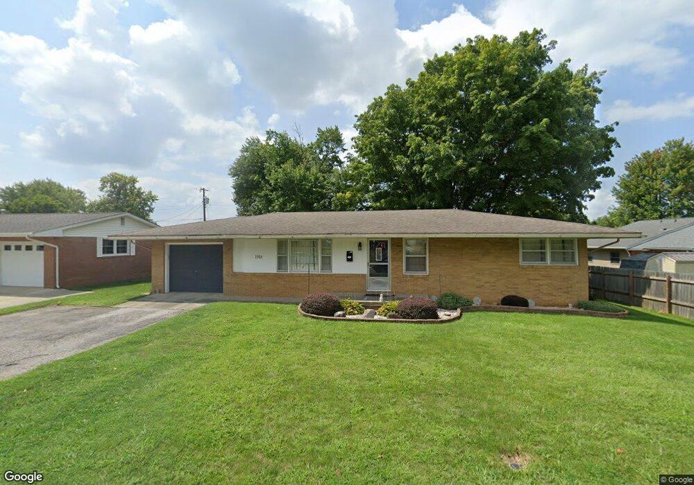 1914 Beam Rd, Columbus, IN 47201 - photo 1