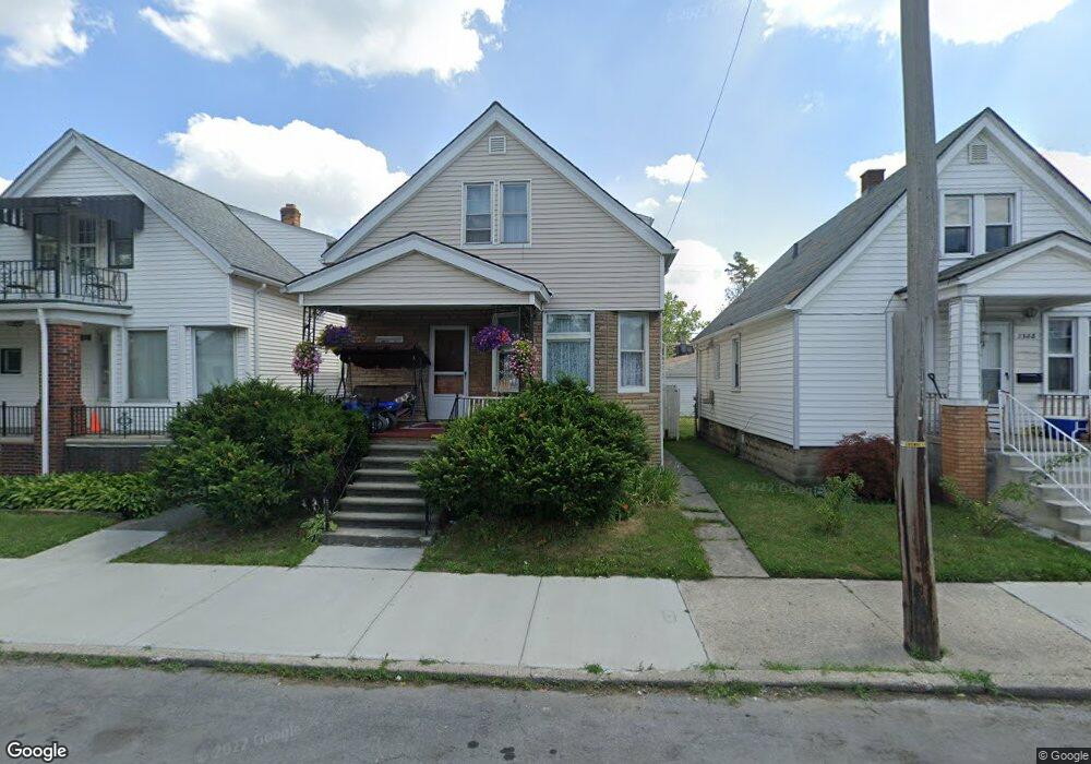 2392 Commor St, HamtraMcK, MI 48212 - photo 1